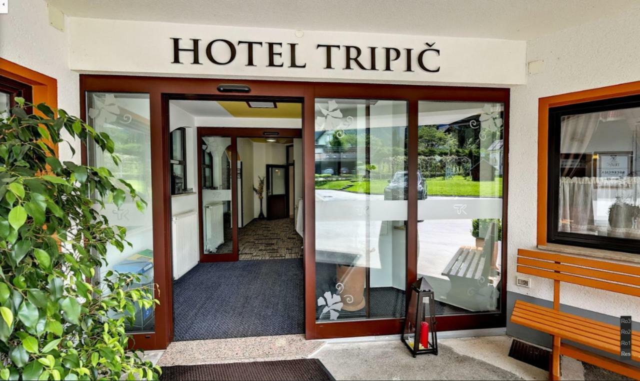Hotel Tripic, Restaurant And Pizzeria بوينج المظهر الخارجي الصورة